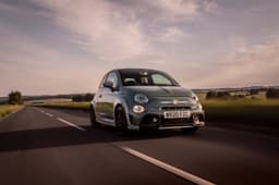 Abarth 695 1.4 l Turbo Turismo Cabrio